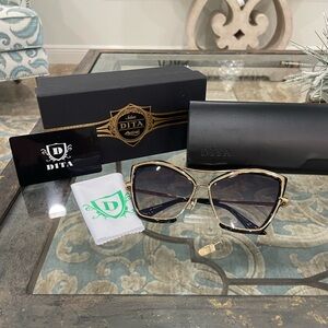 Gold and Black Women's Sunglasses